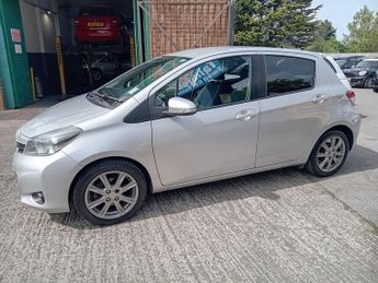 Toyota Yaris 1.33 Dual VVT-i SR Multidrive S Euro 5 5dr