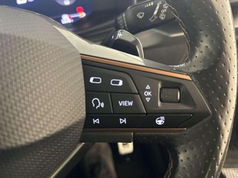 CUPRA Formentor 1.4 eHybrid 12.8kWh VZ1 SUV 5dr Petrol Plug-in Hybrid DSG Euro 6