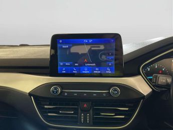 Ford Focus 1.5 EcoBlue Zetec Hatchback 5dr Diesel Manual Euro 6 (s/s) (120 