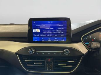 Ford Focus 1.5 EcoBlue Zetec Hatchback 5dr Diesel Manual Euro 6 (s/s) (120 