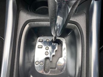 Peugeot 2008 1.6 VTi Allure Auto Euro 5 5dr