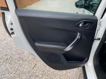 Peugeot 2008 1.6 VTi Allure Auto Euro 5 5dr