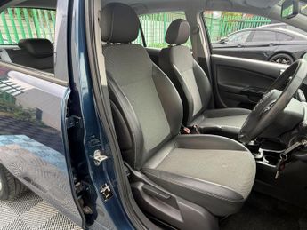 Vauxhall Corsa 1.4i 16v SE 5dr (a/c)