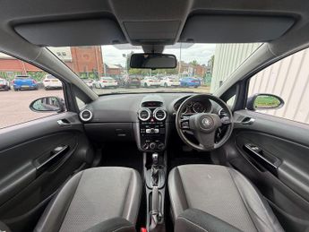 Vauxhall Corsa 1.4i 16v SE 5dr (a/c)