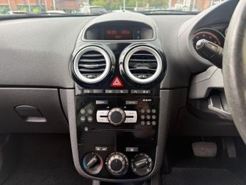 Vauxhall Corsa 1.4i 16v SE 5dr (a/c)