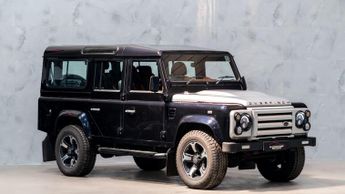 Land Rover Defender 110 2.4 TDCi XS Station Wagon 4WD MWB Euro 4 5dr