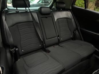Kia Sportage 1.6 T-GDi MHEV 4 DCT AWD Euro 6 (s/s) 5dr