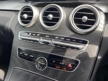 Mercedes-Benz C Class 1.5 C200 MHEV EQ Boost AMG Line (Premium) G-Tronic+ Euro 6 (s/s)