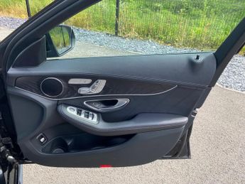 Mercedes-Benz C Class 1.5 C200 MHEV EQ Boost AMG Line (Premium) G-Tronic+ Euro 6 (s/s)