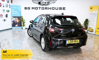 TOYOTA COROLLA 1.8 VVT-h Icon Tech Hatchback 5dr Petrol Hybrid CVT Euro 6 (s/s)
