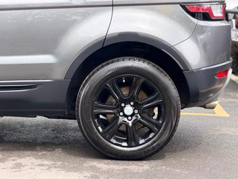 Land Rover Range Rover Evoque 2.0 TD4 SE Tech Auto 4WD Euro 6 (s/s) 5dr