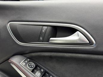 Mercedes-Benz CLA 2.1 CLA220d AMG Line Coupe 7G-DCT Euro 6 (s/s) 4dr