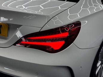 Mercedes-Benz CLA 2.1 CLA220d AMG Line Coupe 7G-DCT Euro 6 (s/s) 4dr