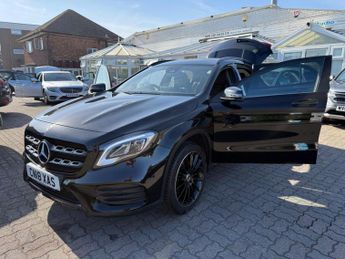 Mercedes-Benz GLA 1.6 GLA200 AMG Line (Premium) 7G-DCT Euro 6 (s/s) 5dr