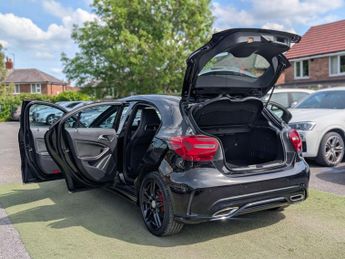 Mercedes-Benz A Class 2.1 A200d AMG Line (Premium) 7G-DCT Euro 6 (s/s) 5dr