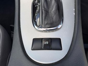 Mercedes-Benz CLK 3.0 CLK280 Avantgarde Cabriolet 7G-Tronic 2dr