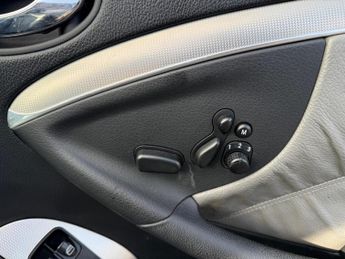 Mercedes-Benz CLK 3.0 CLK280 Avantgarde Cabriolet 7G-Tronic 2dr
