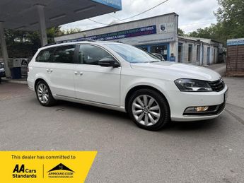 Volkswagen Passat 2.0 TDI BlueMotion Tech Highline DSG Euro 5 (s/s) 5dr
