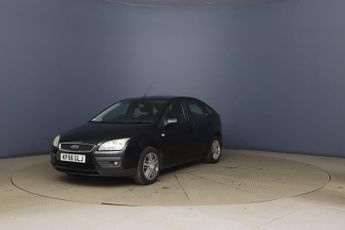 Ford Focus 1.6 Ghia 5dr