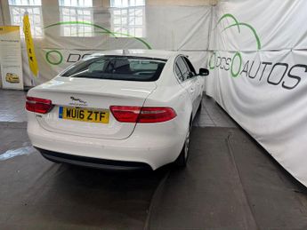 Jaguar XE 2.0d Prestige Auto Euro 6 (s/s) 4dr