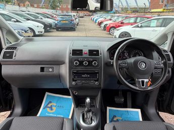 Volkswagen Touran 1.6 TDI BlueMotion Tech SE MPV 5dr Diesel DSG Euro 5 (s/s) (105 