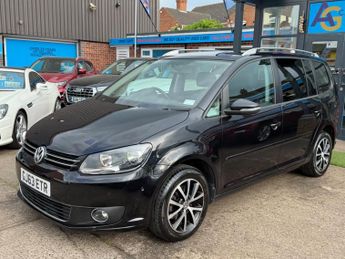 Volkswagen Touran 1.6 TDI BlueMotion Tech SE MPV 5dr Diesel DSG Euro 5 (s/s) (105 