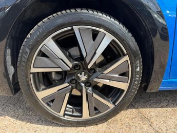 Peugeot 208 1.2 PureTech GT Hatchback 5dr Petrol EAT Euro 6 (s/s) (100 ps)