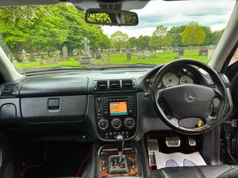 Mercedes-Benz M Class 5.4 ML55 AMG 5dr