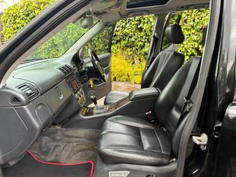 Mercedes-Benz M Class 5.4 ML55 AMG 5dr