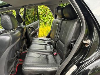 Mercedes-Benz M Class 5.4 ML55 AMG 5dr