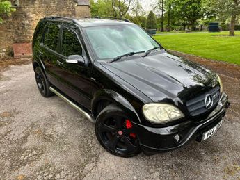 Mercedes-Benz M Class 5.4 ML55 AMG 5dr