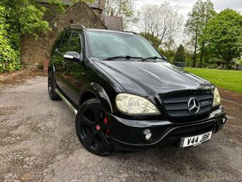 Mercedes-Benz M Class 5.4 ML55 AMG 5dr