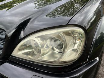 Mercedes-Benz M Class 5.4 ML55 AMG 5dr