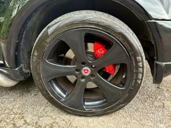 Mercedes-Benz M Class 5.4 ML55 AMG 5dr