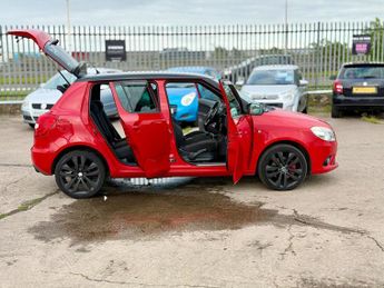 Skoda Fabia 1.4 TSI vRS DSG Euro 5 5dr