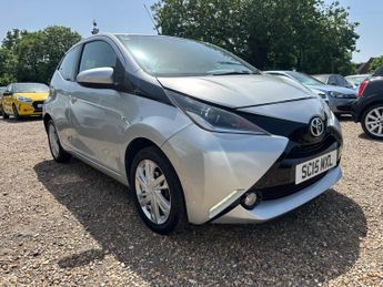 Toyota AYGO 1.0 VVT-i x-pression x-wave Euro 5 5dr Euro 5
