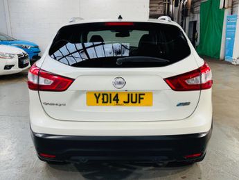 Nissan Qashqai 1.6 dCi Tekna XTRON 2WD Euro 5 (s/s) 5dr