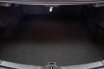 Mercedes-Benz C Class 2.0 C200 AMG Line (Premium Plus) Coupe 2dr Petrol G-Tronic+ 4MAT