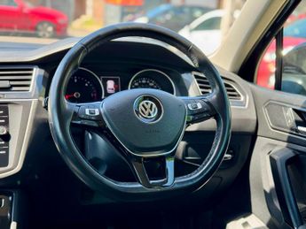 Volkswagen Tiguan 2.0 TDI SE DSG Euro 6 (s/s) 5dr