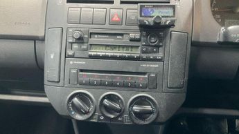 Volkswagen Polo 1.4 Twist 5dr