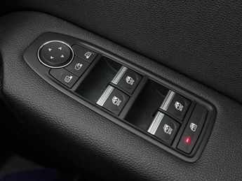 Renault Captur 1.6 E-TECH techno Auto Euro 6 (s/s) 5dr