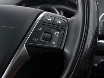 Volvo V40 2.0 D3 R-Design Nav Plus Auto Euro 6 (s/s) 5dr