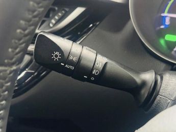 Toyota C-HR 1.8 VVT-h Icon CVT Euro 6 (s/s) 5dr