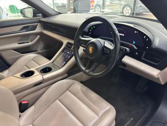 Porsche Taycan Performance Plus 93.4kWh Auto RWD 4dr (11kW Charger)