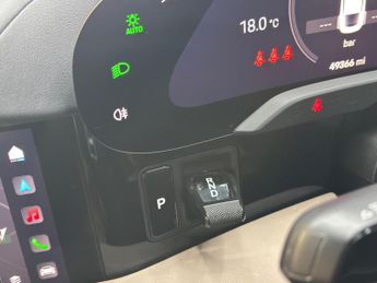 Porsche Taycan Performance Plus 93.4kWh Auto RWD 4dr (11kW Charger)