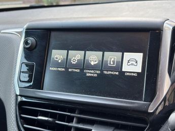 Peugeot 208 1.2 PureTech Allure Euro 6 5dr