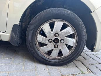 Daihatsu Charade 1.0 SL 5dr