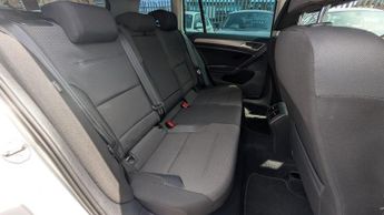 Volkswagen Golf 1.2 TSI BlueMotion Tech S DSG Euro 5 (s/s) 5dr