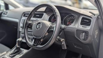 Volkswagen Golf 1.2 TSI BlueMotion Tech S DSG Euro 5 (s/s) 5dr
