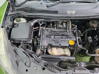 Vauxhall Corsa 1.2i 16v SXi 5dr